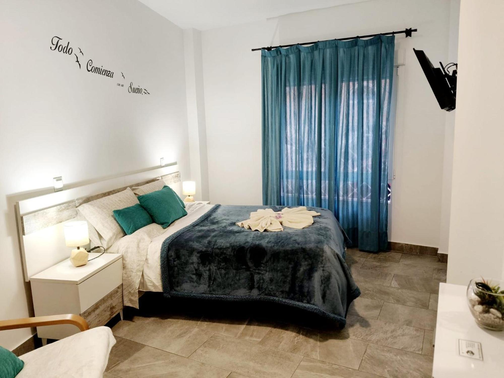 Apartamento La Galatea アルカラ・デ・エナレス エクステリア 写真
